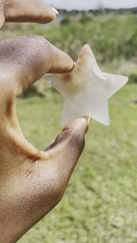 Flower Agate Star Carving